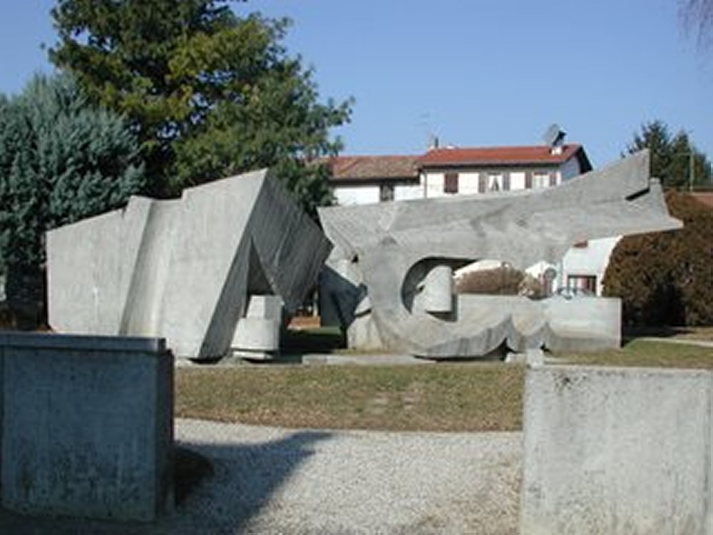 MOZIONE: intervento di manutenzione straordinaria del monumento alla Resistenza