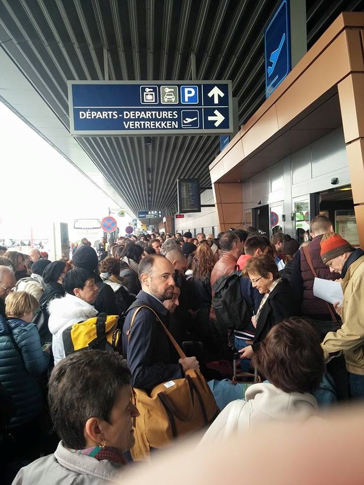 DOVEVA ESSERE UNA VISITA AL PARLAMENTO EUROPEO E' STATO UN TUFFO NELLA STORIA